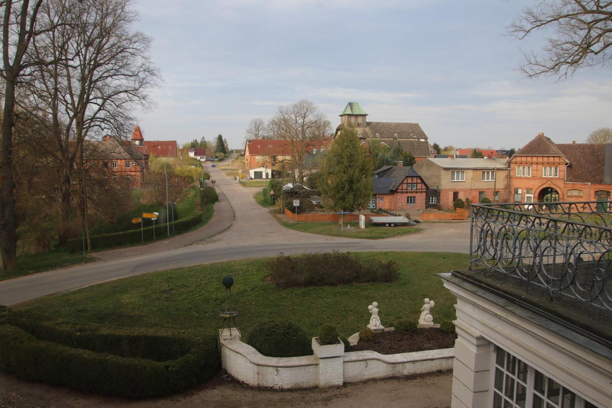 Schloss Badow Экстерьер фото